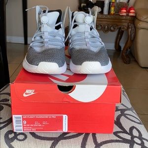 Nike Flight Huaraches Ultra